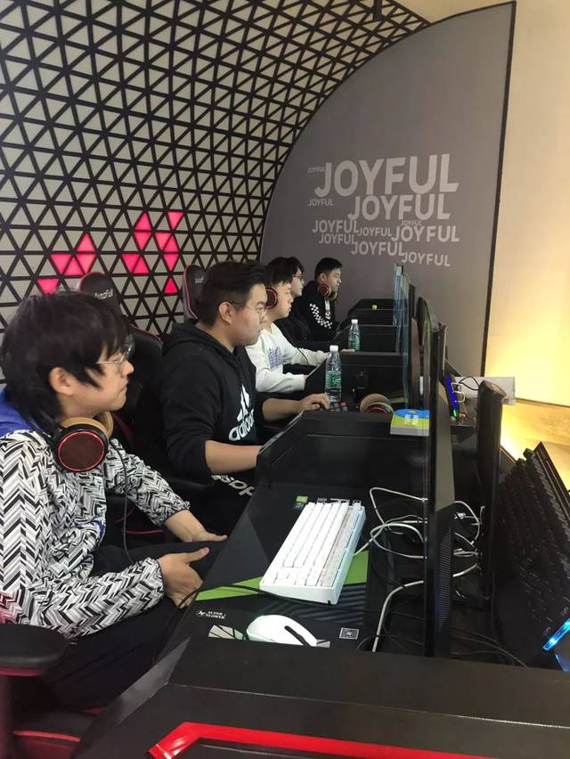 日子更让我 日子更让我