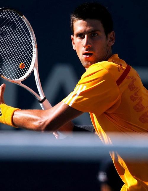 她曾在一个 她曾在一个