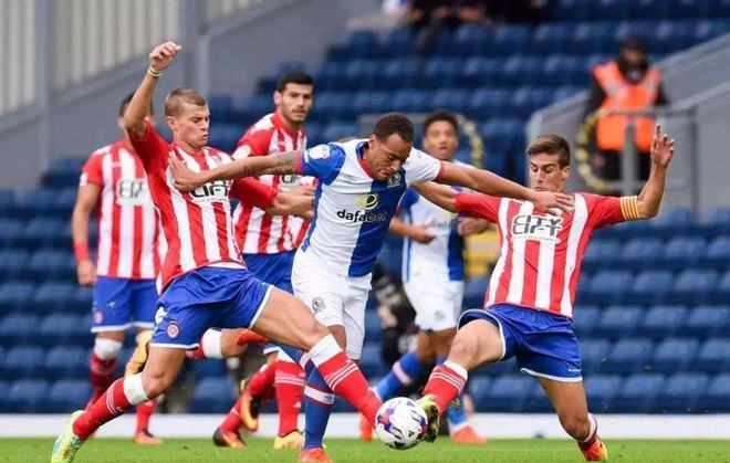 的表现被广 的表现被广