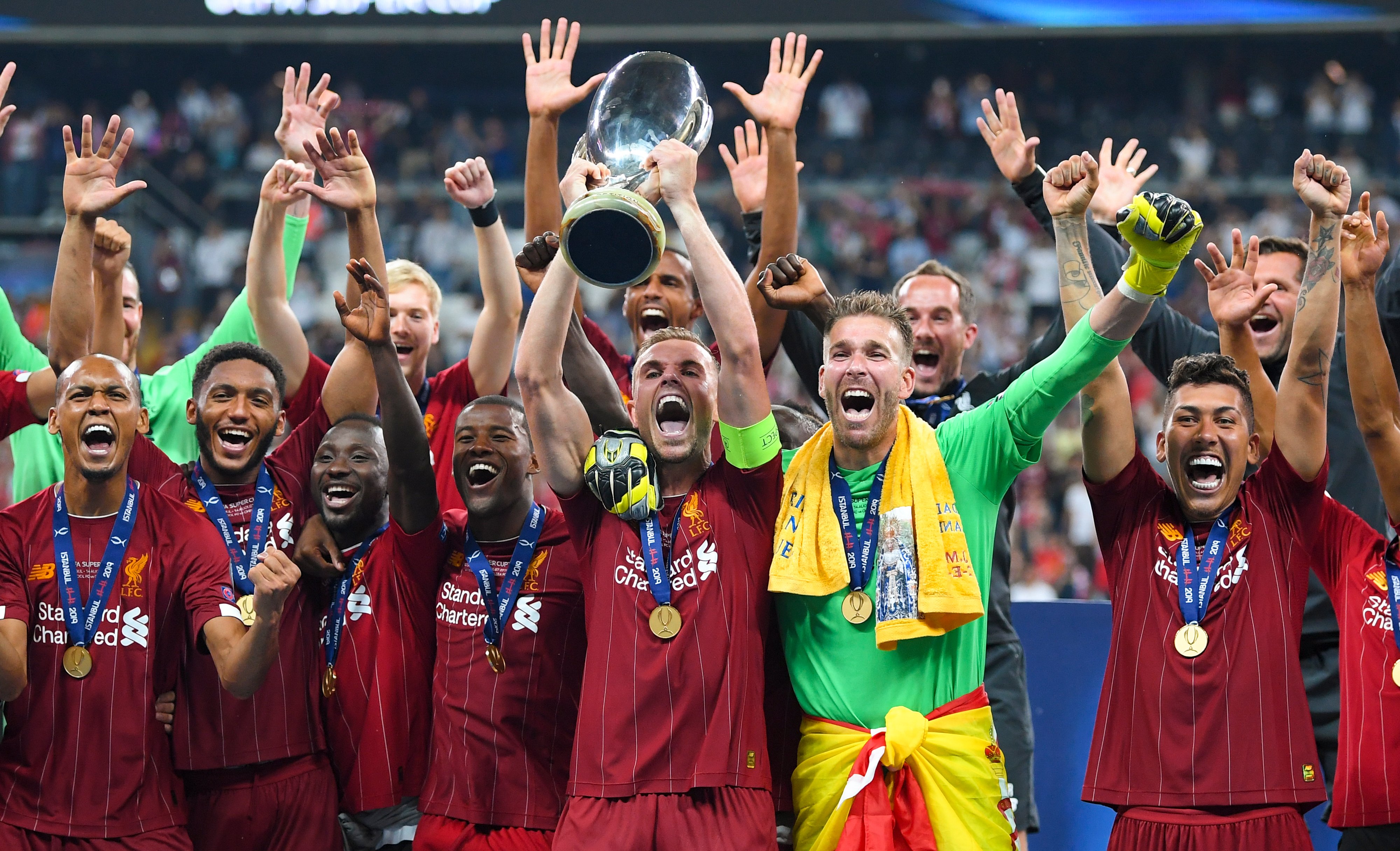 辅以边路快 辅以边路快